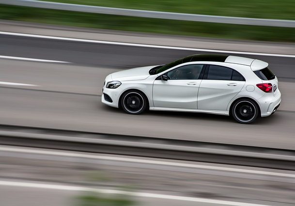 speed-3399041_640